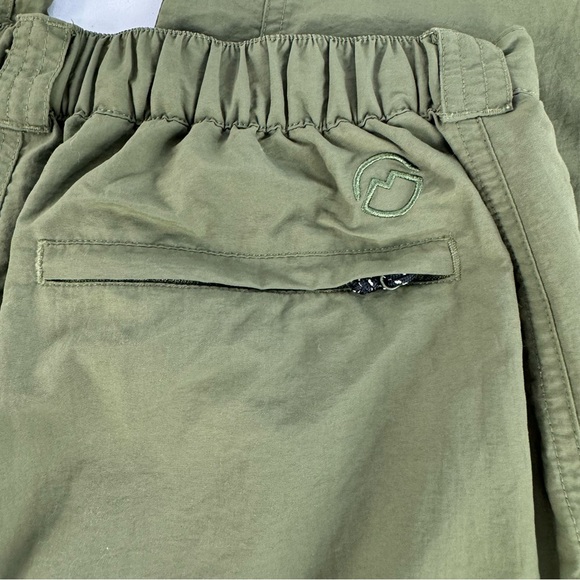 Magellan Olive Green Mag Reel Fishing Convertible nylon Pants size extra large - Picture 10 of 17